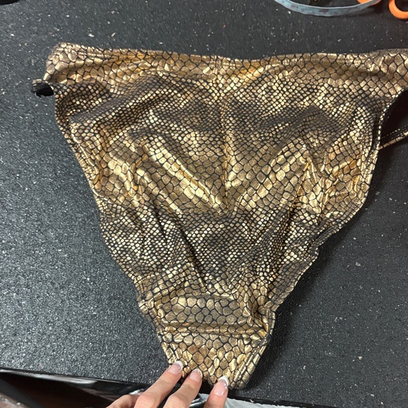 Sun Streak 90s Gold Snake Print Bikini Set - Picture 8 of 12